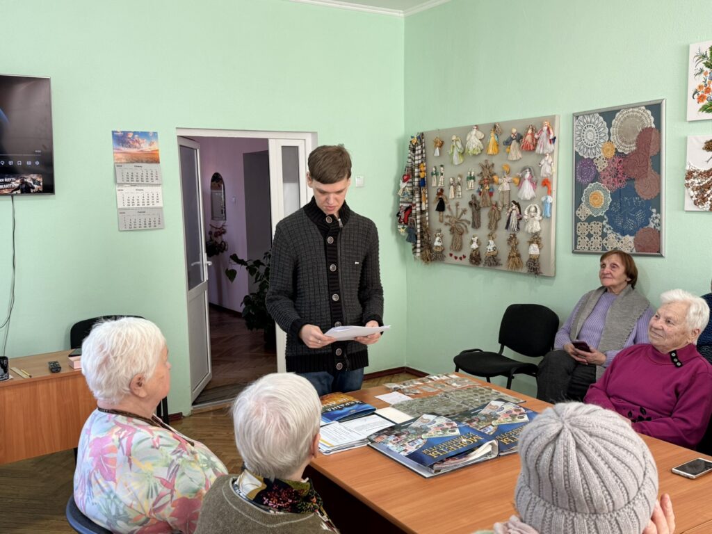 Монети, що розповідають історію: у Бершаді для слухачів Університету третього віку провели пізнавальну лекцію