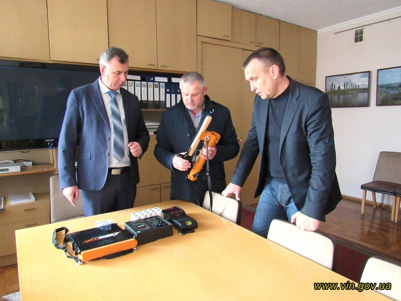 Деревину нa Вінниччині відтепер чіпувaтимуть тa вестимуть електронний облік