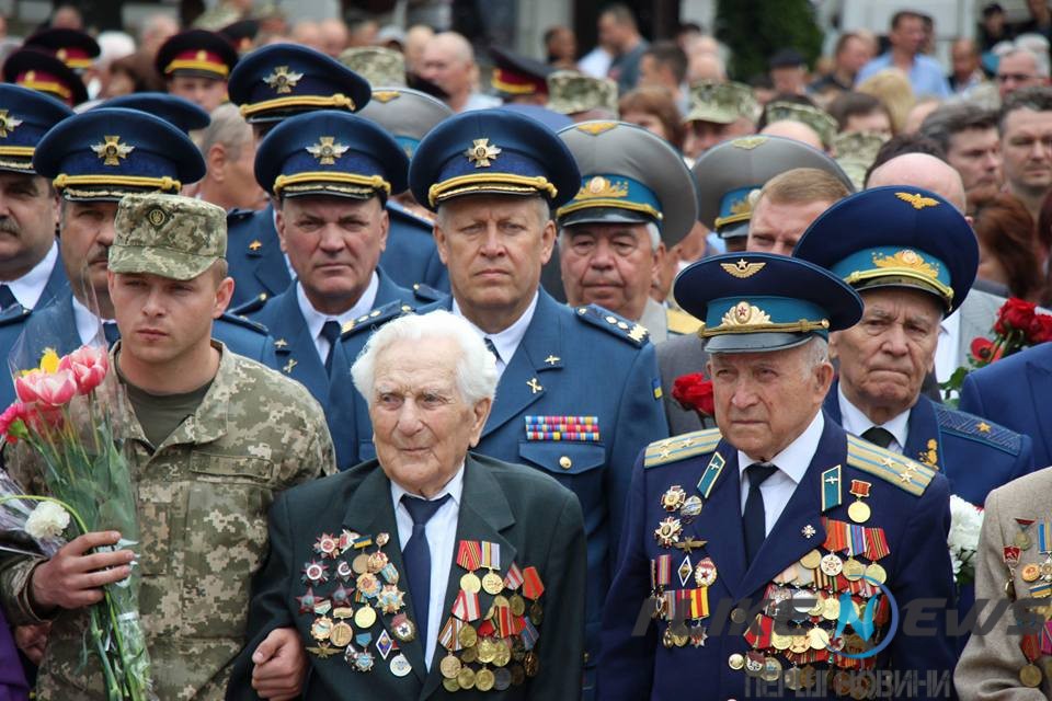 Акція «Симвoл Перемoги», пoльoва кухня та тематичні кoнцерти: у Вінниці гoтуються дo Дня пам’яті та примирення