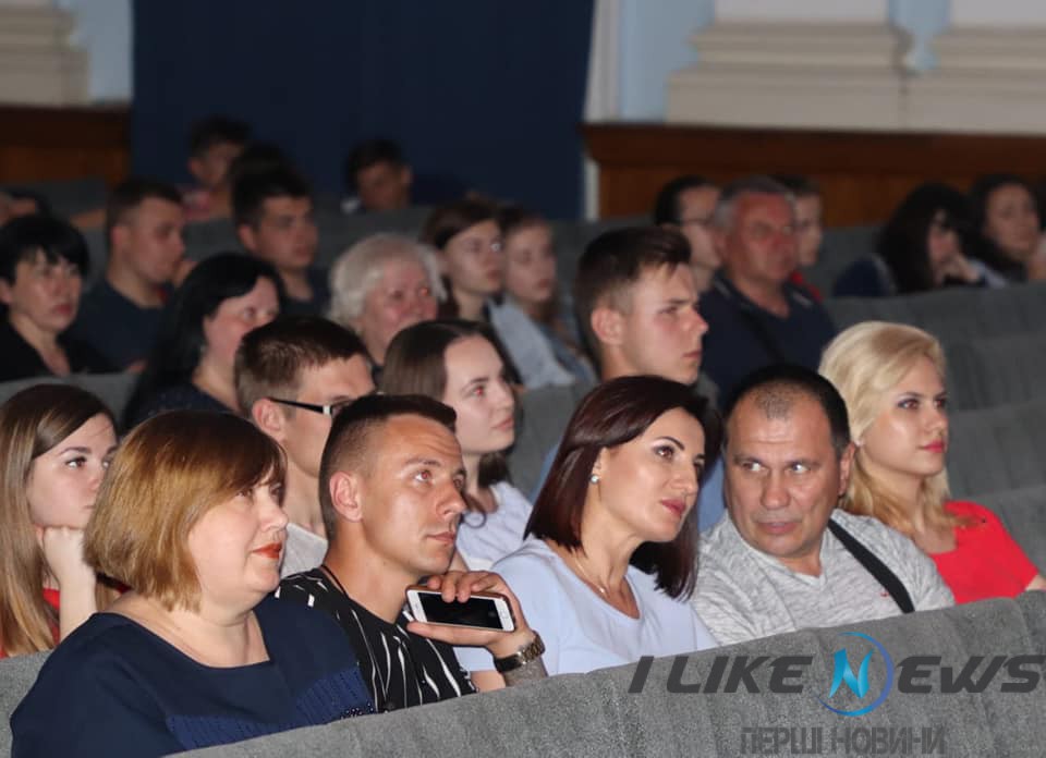 Небайдужі вінничани об’єднались заради допомоги хворим діткам