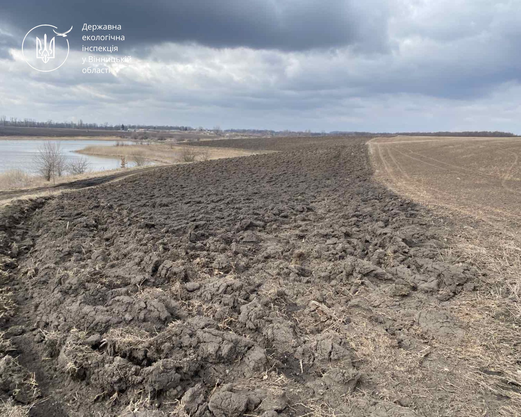 Поблизу Вінниці виявили незаконне використання прибережних земель