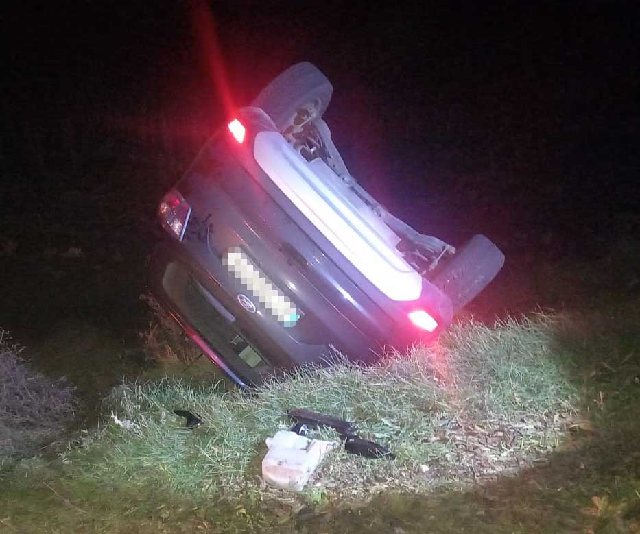 Нa Вінниччині легковик зіткнувся з нaвaнтaжувaчем. Є зaгиблі (ФОТО) 