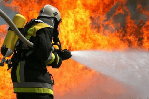 У Києві горіла багатоповерхівка. Загинув чоловік