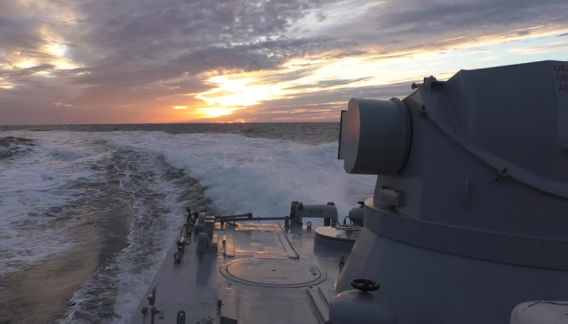 Сьогодні в Азовському морі розпочнуться військові навчання ВМС України