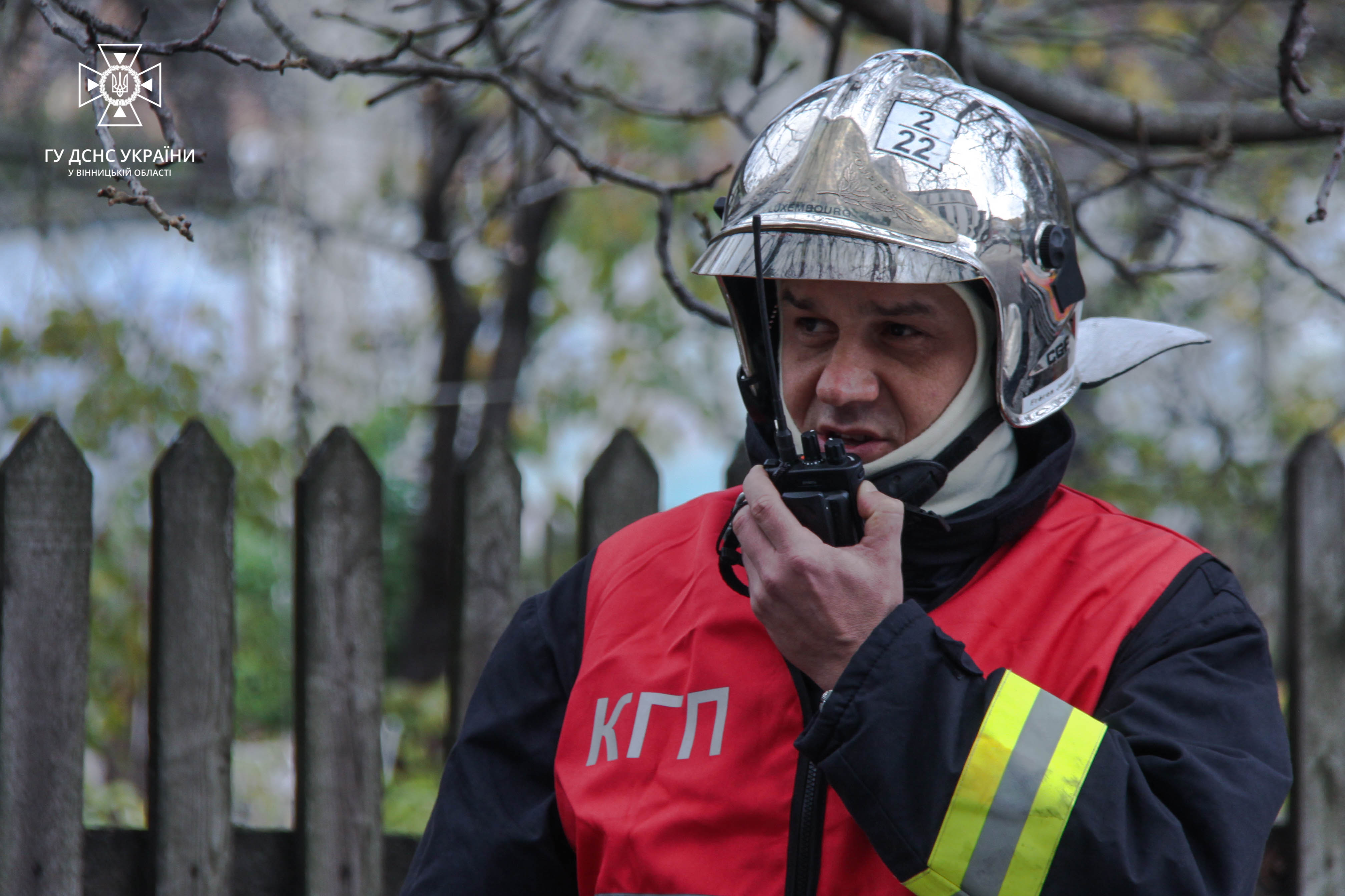 У Вінниці бійці ДСНС провели навчання в будинку підвищеної висотності 
