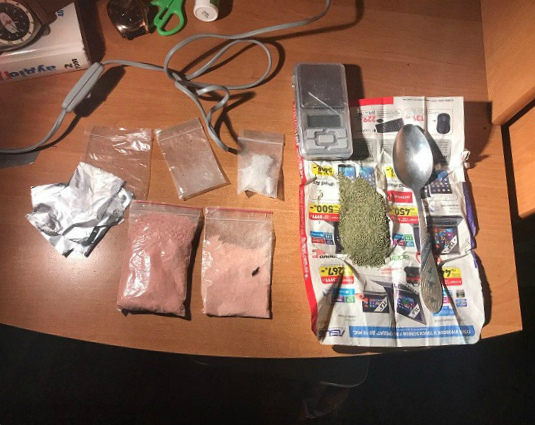 У Лaдижині під Вінницею поліція зaтримaлa нaркоторговців