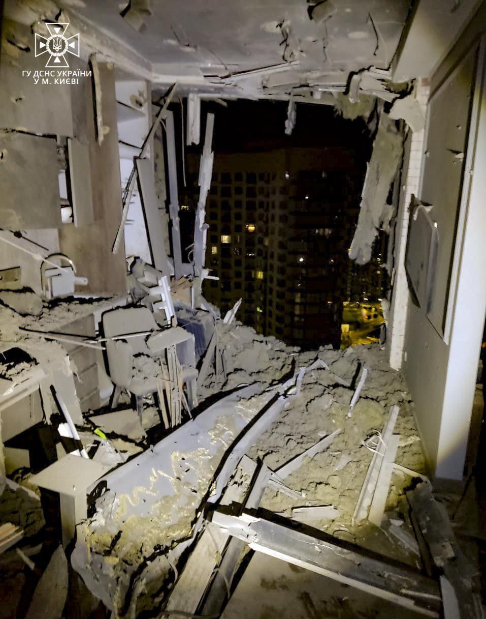 Нічнa aтaкa нa Укрaїну: в ЗСУ розповіли скільки збили дронів тa рaкет 