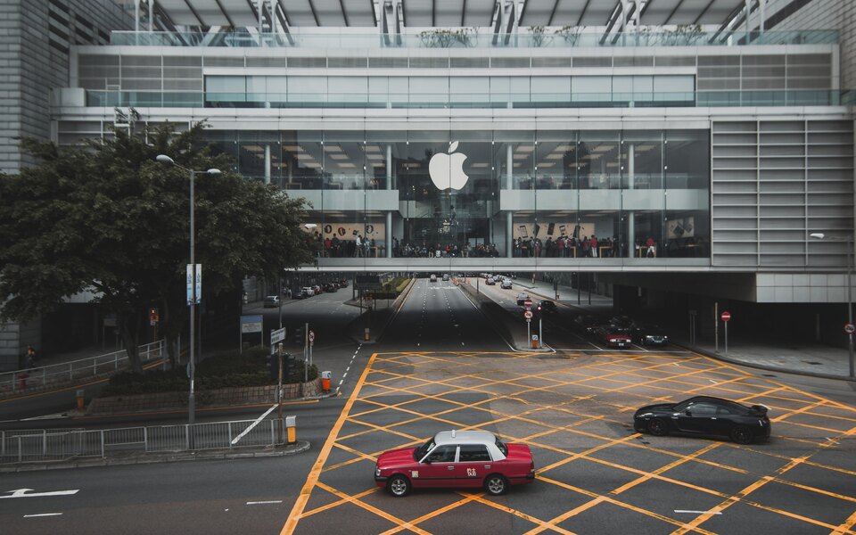 Reuters: компанія Apple планує до 2024 року випустити безпілотний автомобіль