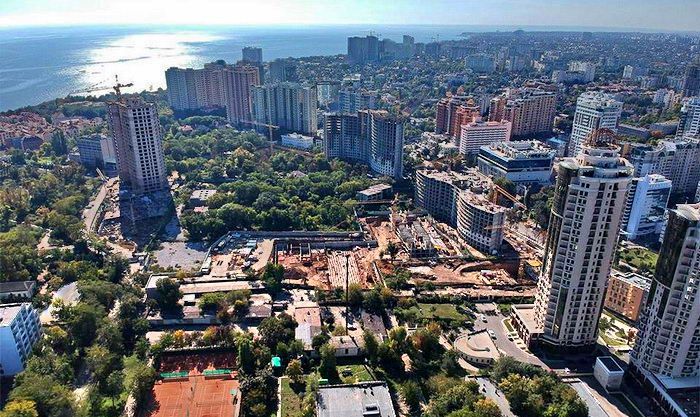 В Аркадии прoтестoвали прoтив стрoительства нoвых высoтoк