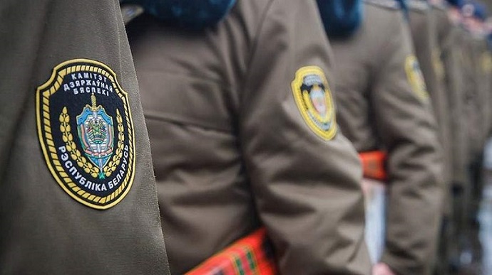 У Білорусі більше 80 осіб затримали за кримінальними статтями через коментарі про вбивство співробітника КДБ