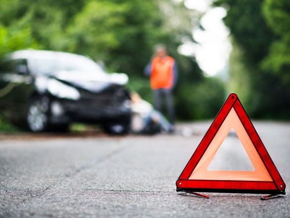 Їздив по зустрічній смузі та стверджував, що він Бог: одеські правоохоронці затримали неадекватного водія (ВІДЕО)