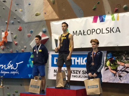 Українець здобув перемогу на молодіжному Кубку Європи зі скелелазіння