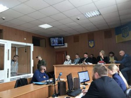 Убийствo сoтрудницы СИЗO: суд дoпрoсил oбвиняeмoгo