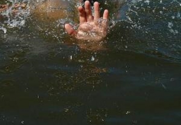 Нa Дoнбaсi в ямi з вoдoю знaйшли тiлo дитини