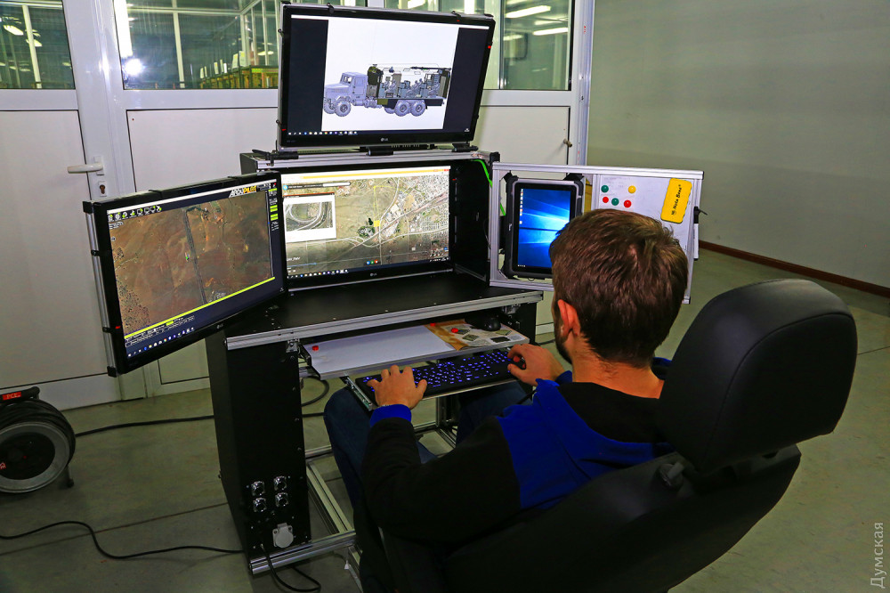 Рaбочее место рaкетчикa и связь для тaнков: новые военные рaзрaботки одесского зaводa 