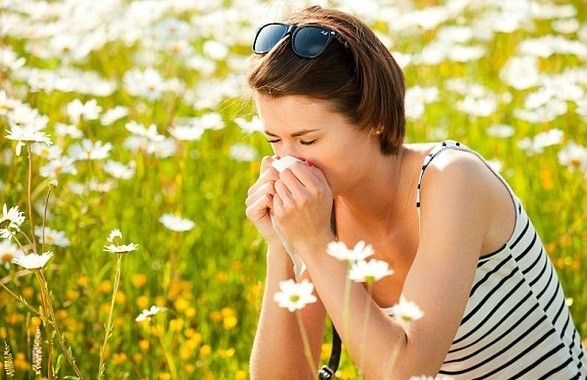 Українців попередили про спалах алергії