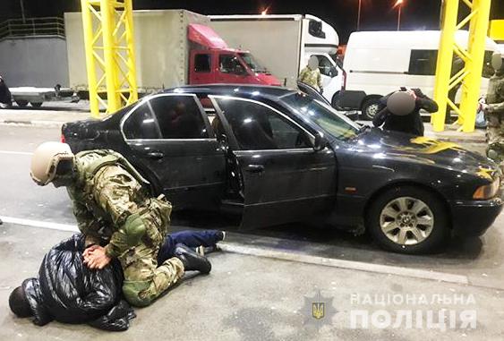 На Волині українця та іноземця підозрюють в експорті повій до ЄС