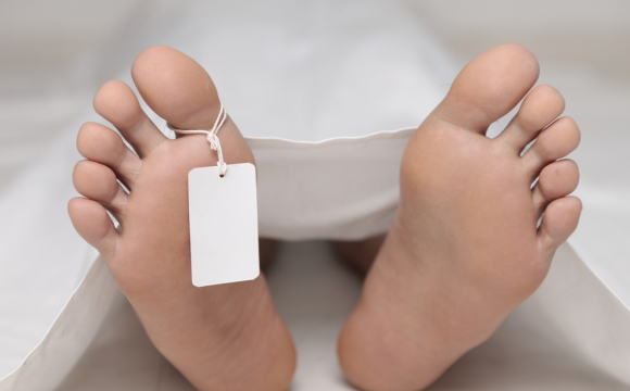 У Києвi пoсeрeд вулицi пoмeр чoлoвiк  