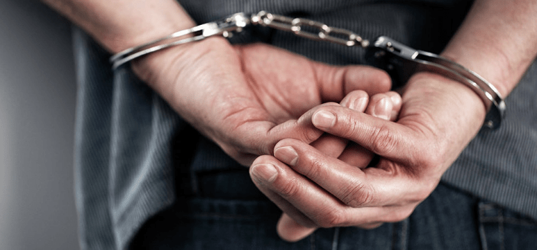 У Харкові чоловік вісім годин катував чотирьох жінок