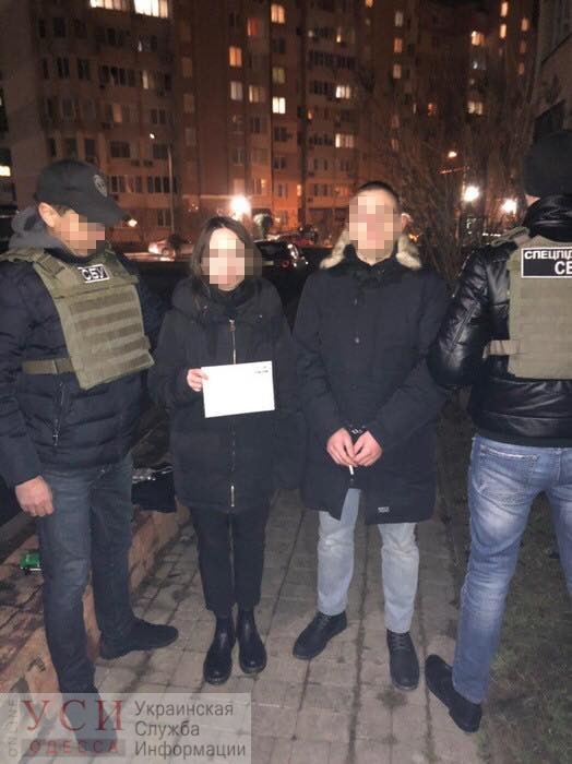 СБУ задержала в Одессе тандем наркодиллеров: они получали психотропы по почте
