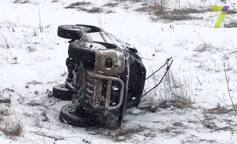 ДТП с пострaдaвшими: под Одeссой пeрeвeрнулся внeдорожник