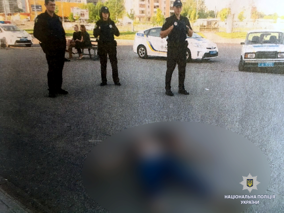 У Харкові чоловік через образу одним ударом вбив молодика