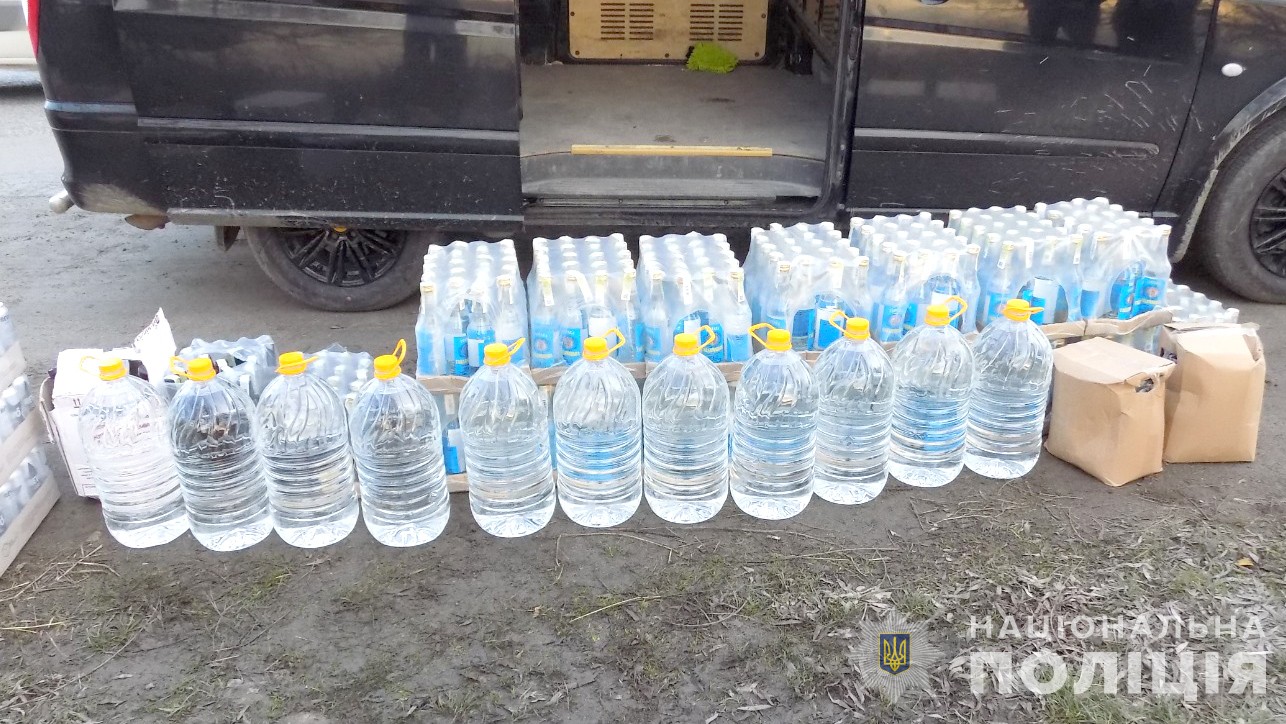 На Вінниччині поліція вилучила алкоголю і цигарок на суму 180 тисяч гривень