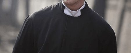 На Житомирщині злодій грабував пенсіонерів, вдаючи з себе священника