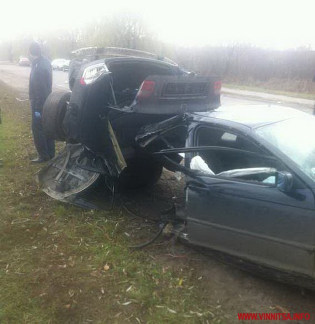 Нищівна аварія в Калинівці: загинула дівчинка