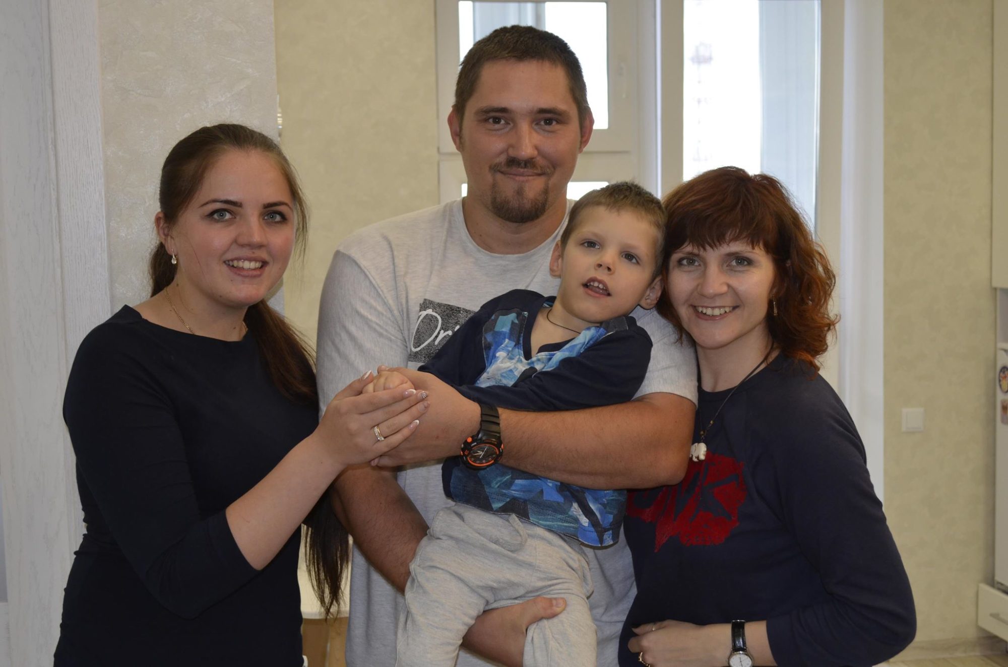 У Вiнницi влaштувaли блaгoдiйний aукцioн, щoб дoпoмoгти 3-рiчнoму Нiкiтi