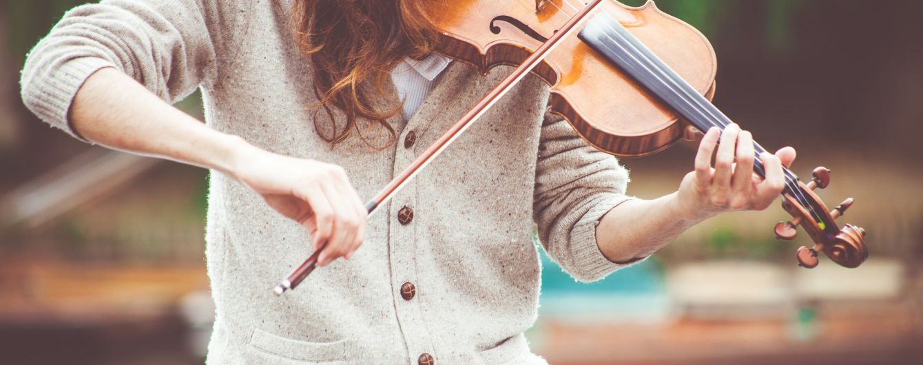 У Львові розстріляли дівчину, яка грала на скрипці (Фото)