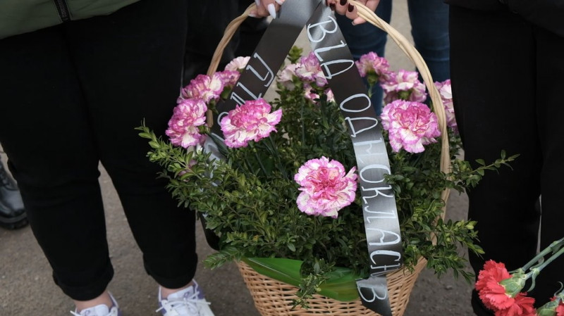 У Вінниці прощаються з 16-річною Олександрою, яка загинула від витоку чадного газу