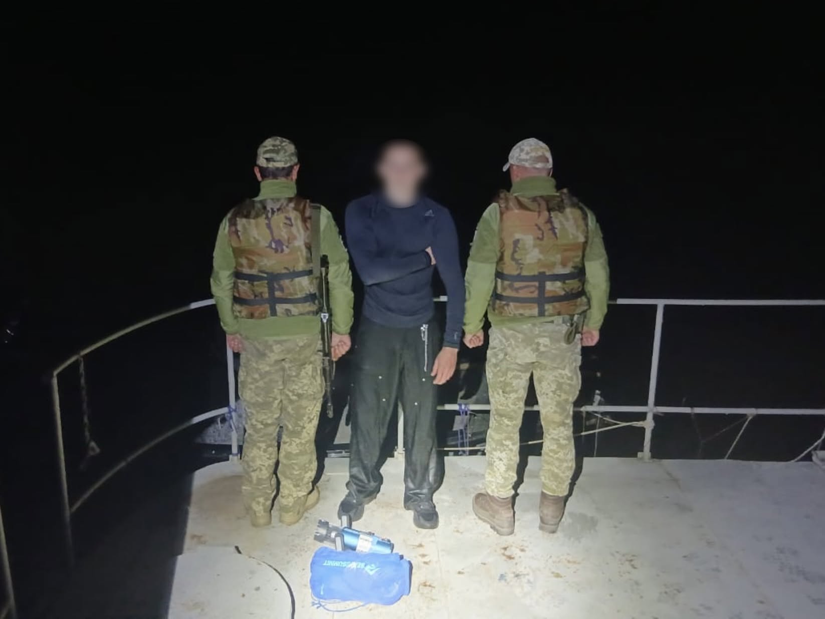 На Вінниччині чоловік на акваскутері намагався переплисти Дністер і незаконно потрапити до Молдови