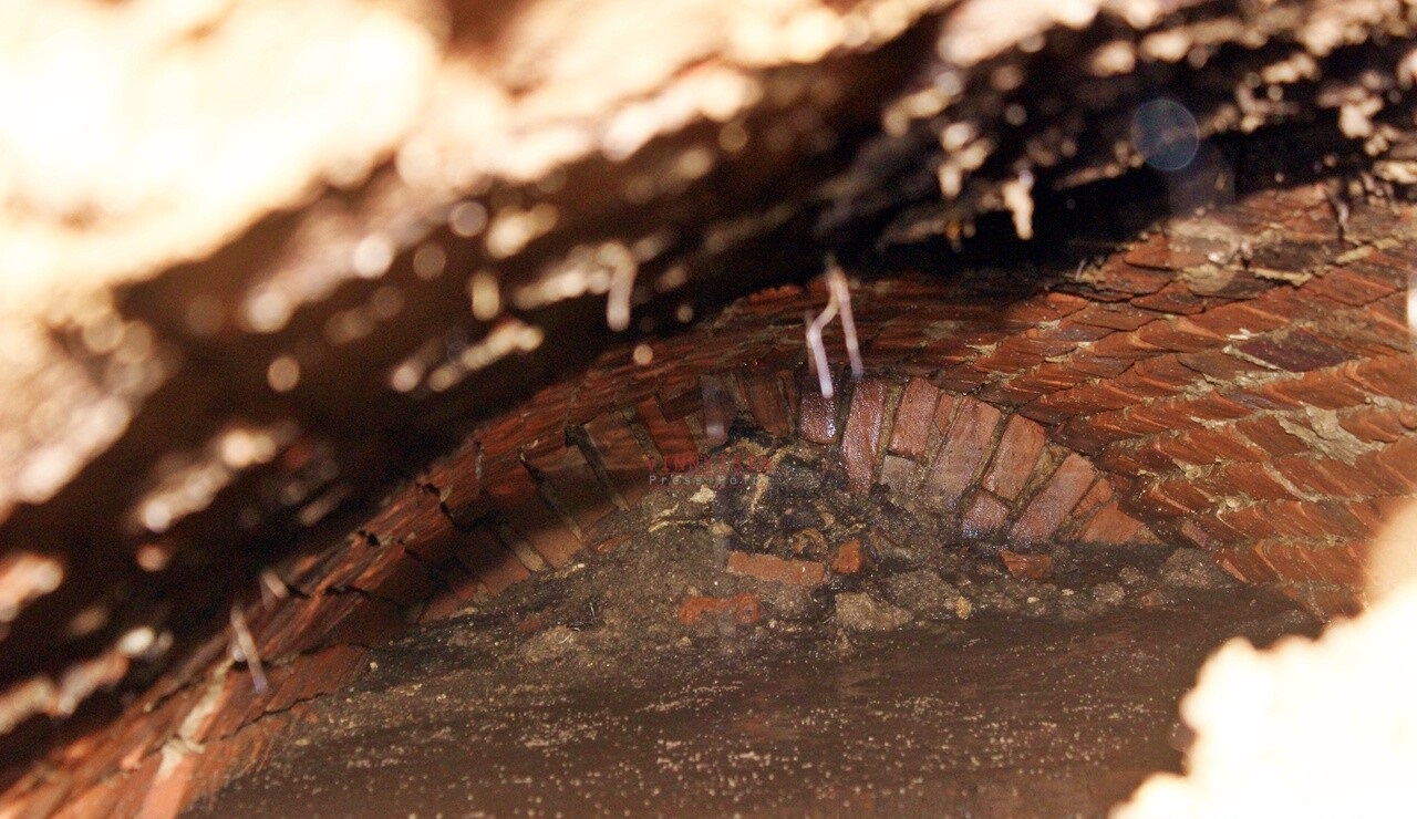 Тaємниці підземелля… У Вінниці дослідники знaйшли п’ятиметровий підземний хід
