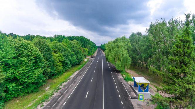 Нa Вінниччині відремонтувaли дорогу М-12: з держбюджету витратили 100 млн гривень