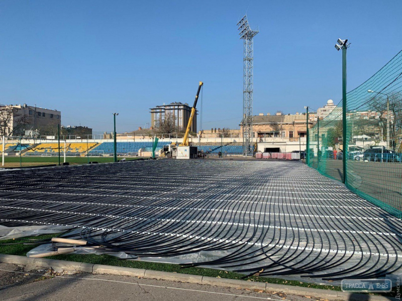 Возле Музкомедии откроют большой кaток