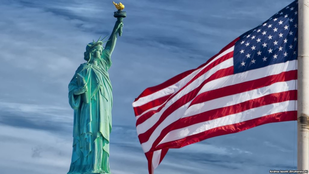 МЗС РФ обіцяє жорстку відповідь на нові санкції США