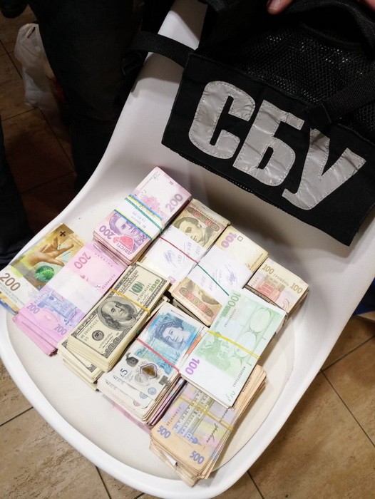 У Києві посадовці систематично вимагали хабарі у воїнів АТО