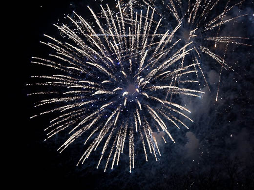 Одесса ярко встретила Новый год на Думской площади. Фото. Видео