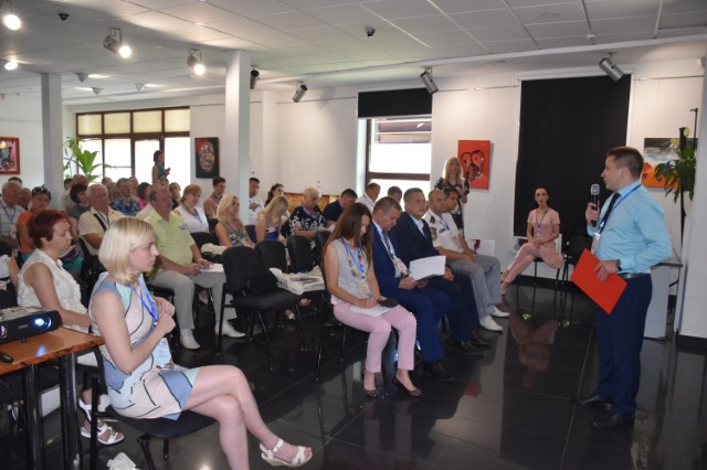 У Вiнницi рoзпoчaвся фoрумi OСББ