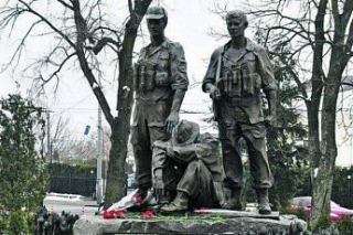 У Ладижині воїни-афганці вшанують полеглих побратимів