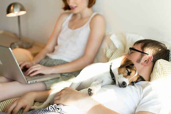 20 причин сто разів подумати, перш ніж починати зустрічатися з жінкою-журналісткою