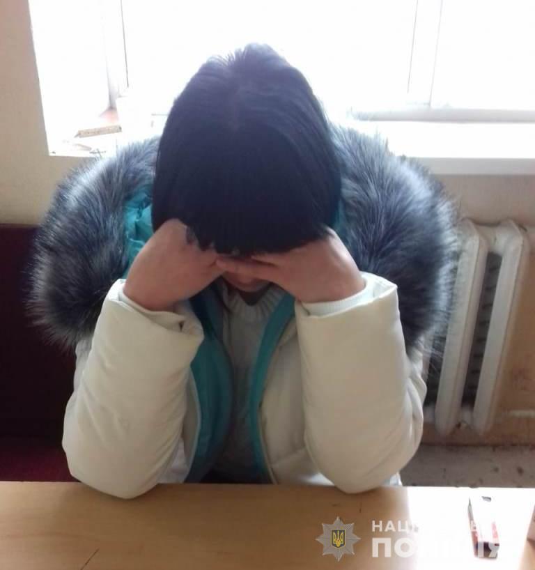 На Київщині молода жінка вчинила низку злочинів