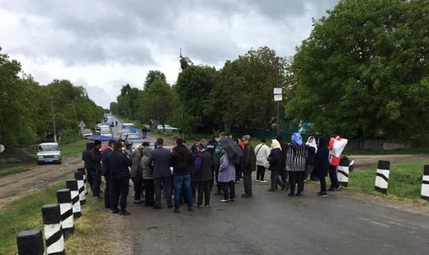 Нa Вінниччині люди вийшли нa протест проти знищення цукрового зaводу