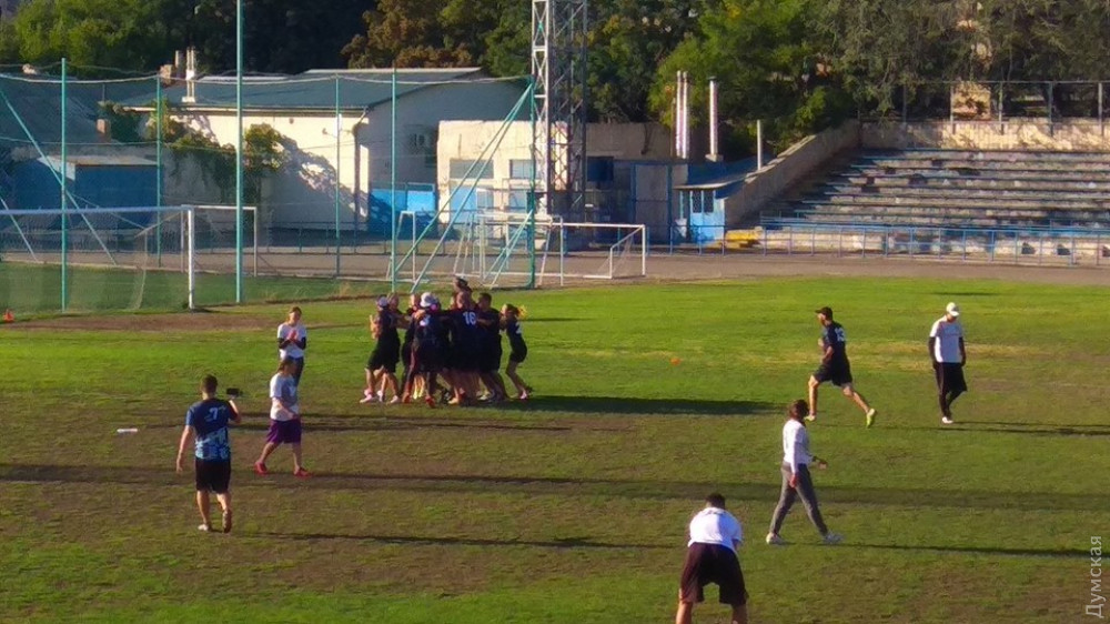 Проходивший в Одессе чемпионaт по фрисби выигрaлa ивaнофрaнковскaя комaндa  