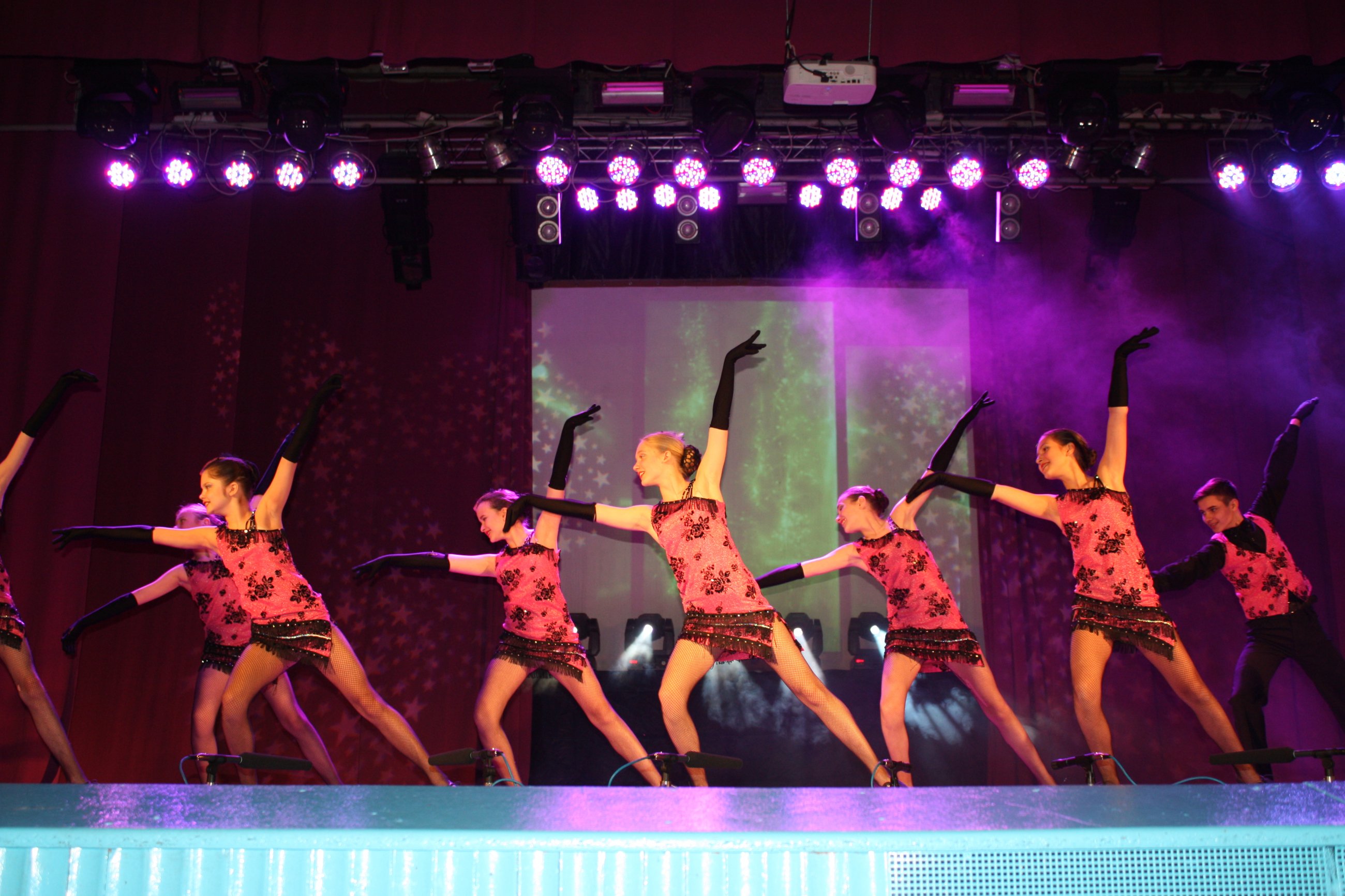 Хореографічний колектив «Степ-компанія» відзначив своє 18-річчя (Фото)