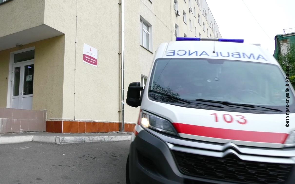 Кличко звернувся до уряду: "Ліжок з киснем у столичних лікарнях заповнено понад 66 відсотків. А це вже – критерій "червоної" зони"