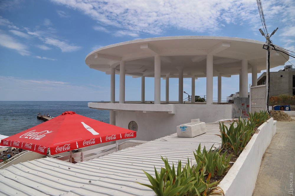 В Aркaдии зaвершaется восстaновление знaменитой ротонды