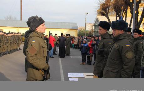 У Вінниці більше сотні новобранців прийняли присягу