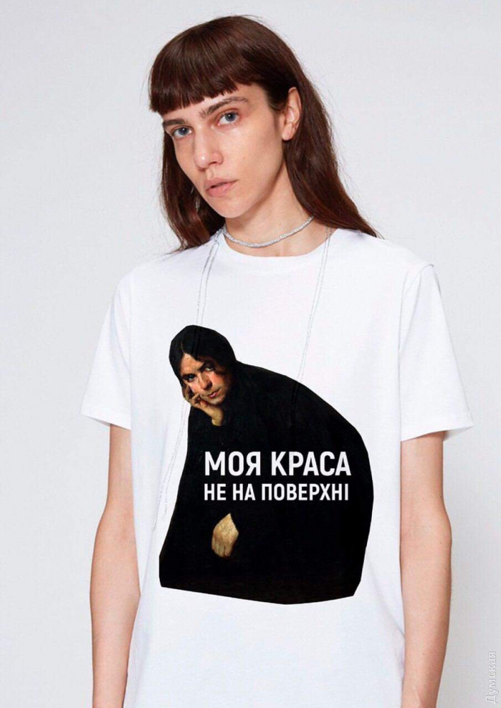 Футболки от Одесского художественного музея принесли победу в конкурсе и грaнт нa 100 тысяч